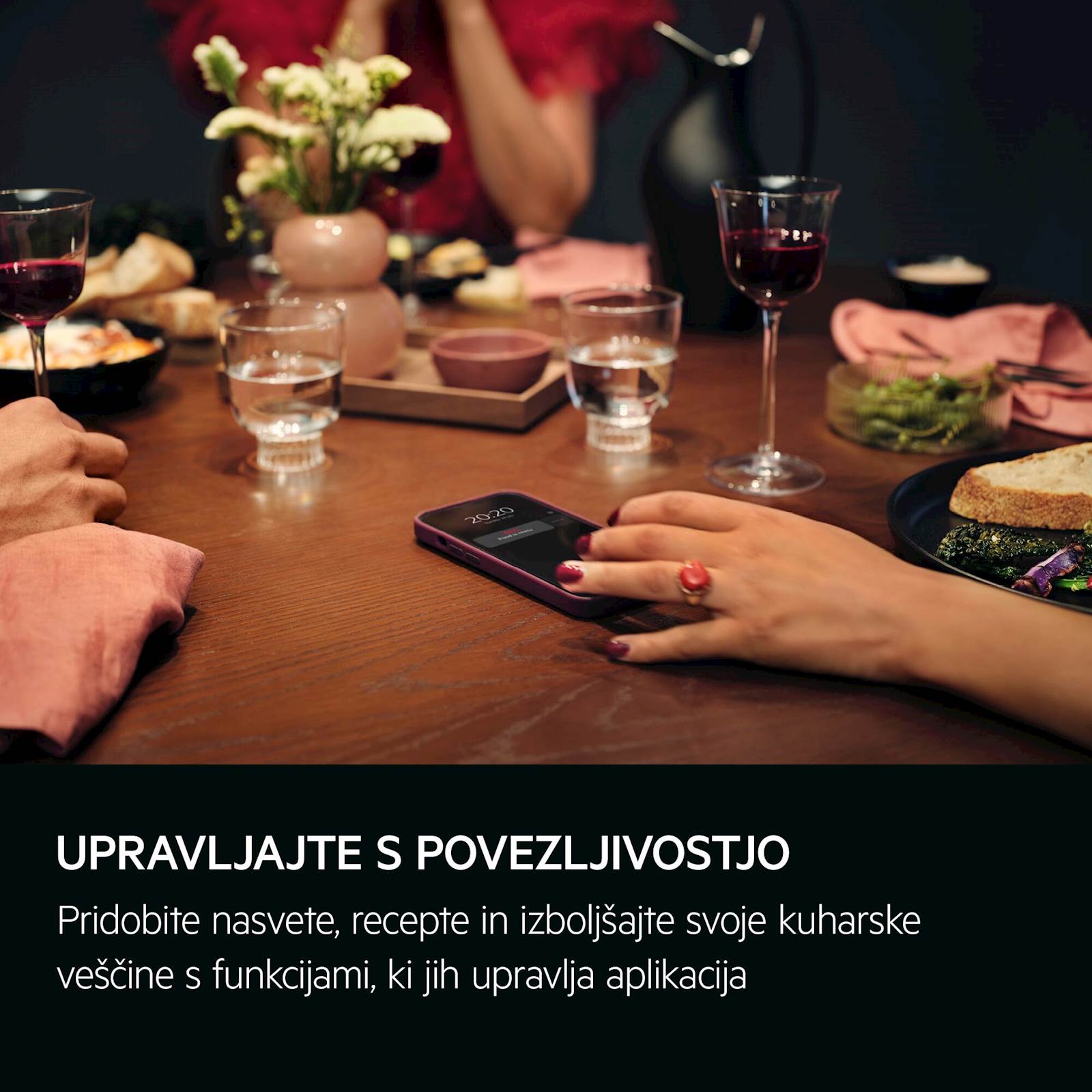 Vgradna pečica AEG TU5PB431SB Vgradna pečica AEG TU5PB431SB