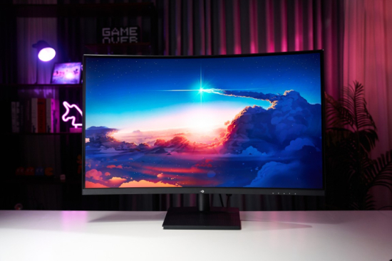 TITAN ARMY monitor VA C32A1R