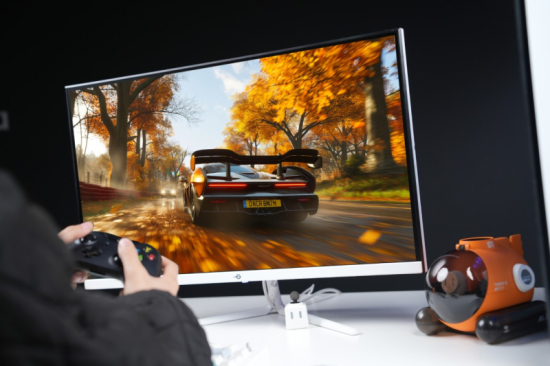 TITAN ARMY monitor FAST IPS 27G2R2 W