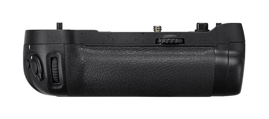 NIKON-vertikalni-rocaj-MB-D17-za-D500 NIKON-vertikalni-rocaj-MB-D17-za-D500