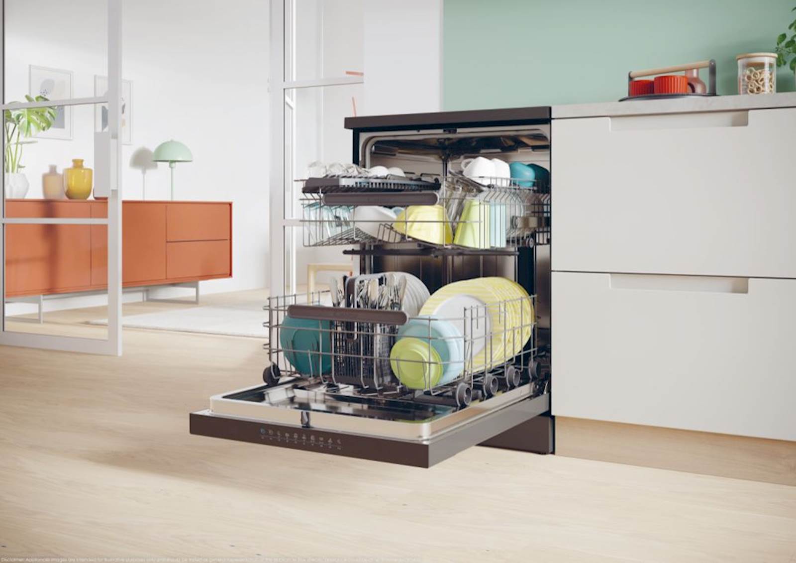 Pomivalni stroj CANDY Rapido CF 5C6F0B Pomivalni stroj CANDY Rapido CF 5C6F0B