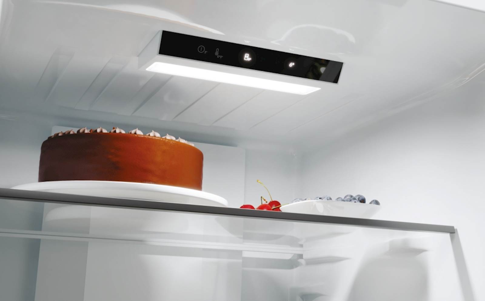 Hladilnik CANDY ECN2CQTEB186 Hladilnik CANDY ECN2CQTEB186